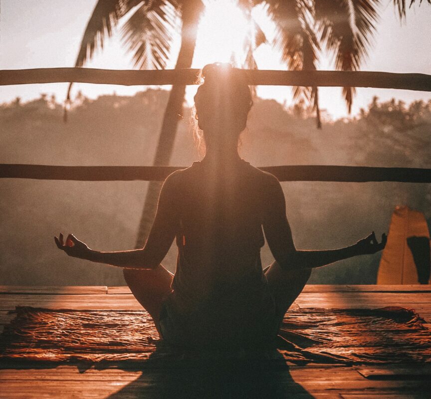 Yoga_Frau_Meditation