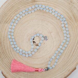 Mala mit Opal rosa hellblau silberner Buddha Kopf