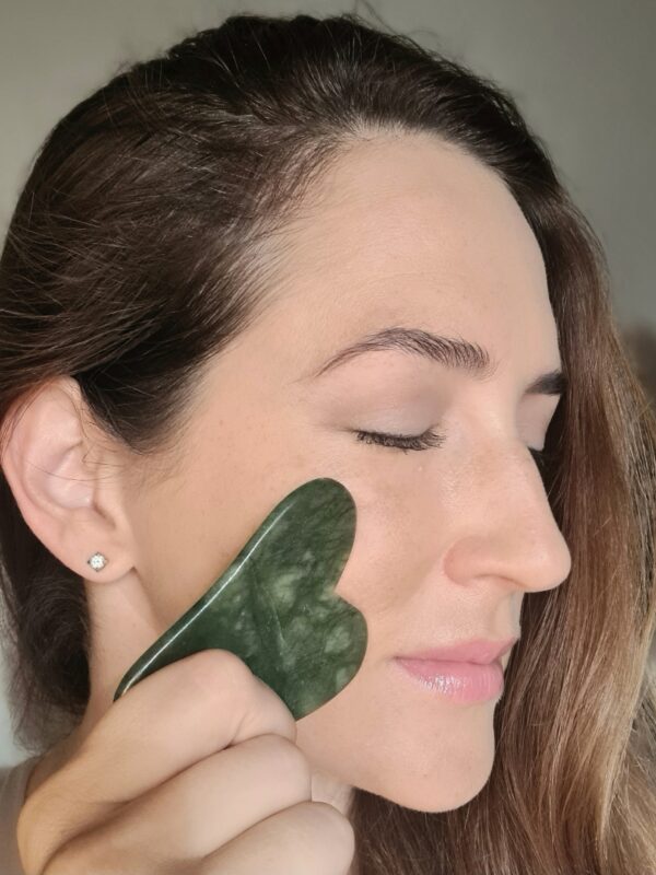 Jade Gua Sha Anwendung